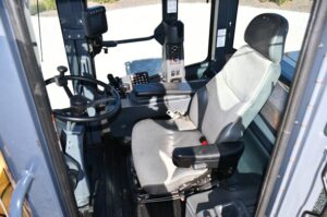 2017 DEERE 644K 6513-BT 2017 DEERE 644K 6513-BT