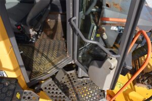 2017 VOLVO A40G 899-BT