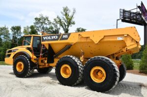 2015 VOLVO A40G 752-BT