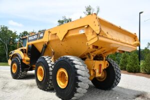 2015 VOLVO A40G 752-BT
