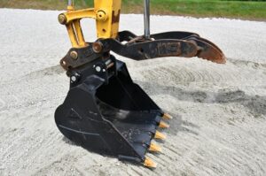 2018 KOMATSU PC88MR-10 1414-JB