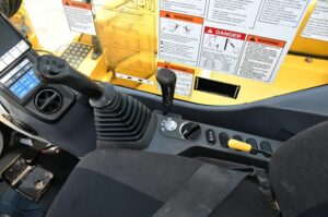 2018 KOMATSU PC88MR-10 1414-JB