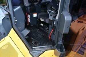 2018 Komatsu  D65EX-18 Dozer  1719-BB