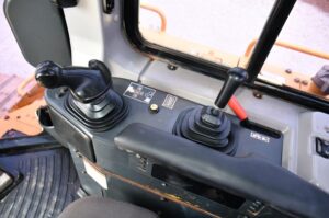 2018 Komatsu  D65EX-18 Dozer  1719-BB