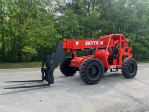 2017 JLG 642 1701-BT