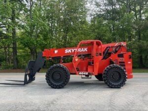 2017 JLG 642 1701-BT