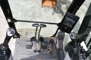 2021 Cat 323 Excavator 1717-BT