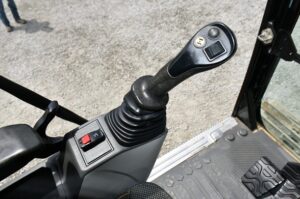 2021 Cat 323 Excavator 1717-BT