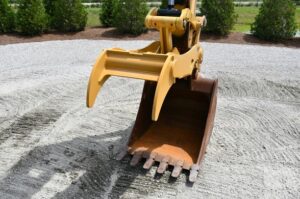 2021 Cat 323 Excavator 1717-BT