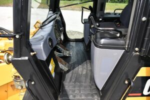 2006 Cat Track Loader 1733-BT