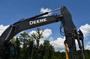 2018 DEERE 300G LC Excavator 1735-BT