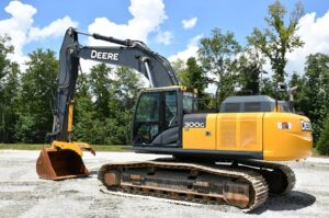 2018 DEERE 300G LC Excavator 1735-BT