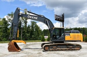 2018 DEERE 300G LC Excavator 1735-BT