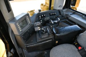 T Dozer 2006 CAT D8T Dozer 1779-BT