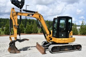 2020 CAT 305.5E2CR Excavator 1783-BT