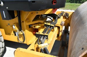 2011 CAT CS54 Compactor