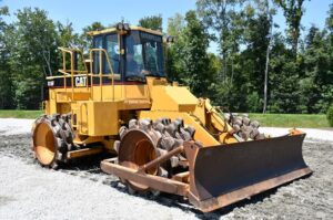 2004 CAT 815F Compactor 1754-BT