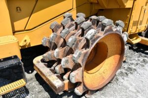 2004 CAT 815F Compactor 1754-BT