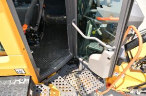 2022 Volvo A45G Truck 1760-BT