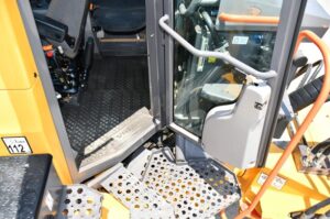 2022 Volvo A45G Truck 1759-BT