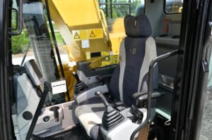 2018 CAT 326FL LR Excavator 1774-BT