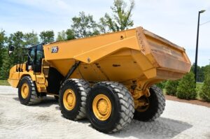 2022 CATERPILLAR 735 1752-BB