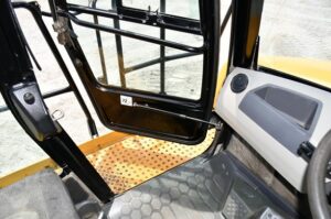 2022 CATERPILLAR 735 1752-BB