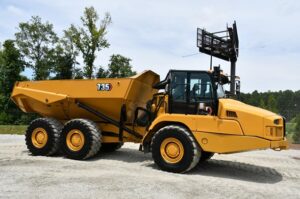 2022 CATERPILLAR 735 1752-BB