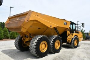 2022 CATERPILLAR 735 1752-BB