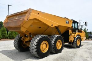 2022 CATERPILLAR 735 1752-BB