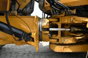 2022 CATERPILLAR 735 1752-BB