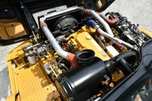 2022 CATERPILLAR 735 1752-BB