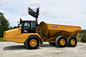 2022 CATERPILLAR 735 1752-BB