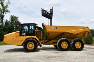 2022 CATERPILLAR 735 1752-BB
