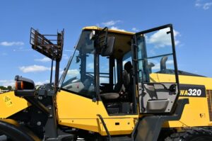 2019 KOMATSU WA320-8 #1790-BT