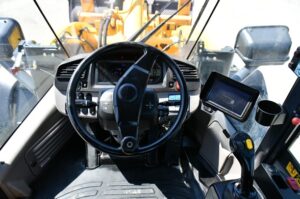 2019 KOMATSU WA320-8 #1790-BT