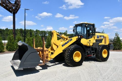 2019 KOMATSU WA320-8 #1790-BT