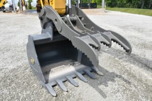 2022 KOMATSU PC210 LC-11 1793-BT