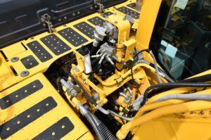 2022 KOMATSU PC210 LC-11 1793-BT