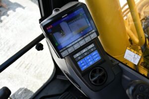 2021 KOMATSU PC210 LC-11 1775-BT