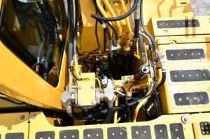2021 KOMATSU PC210 LC-11 1775-BT
