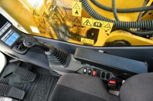 2021 KOMATSU PC210 LC-11 1775-BT