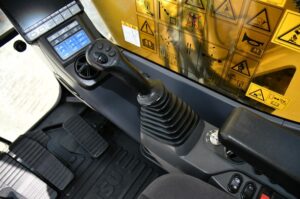 2021 KOMATSU PC210 LC-11 1775-BT