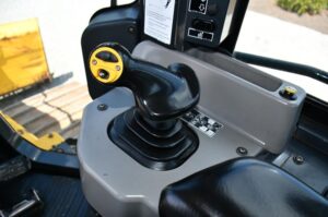 2021 KOMATSU D61PXi-24 1674-BT