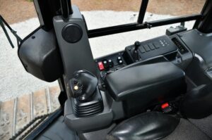 2017 CATERPILLAR D6K2 LGP 1524-BT