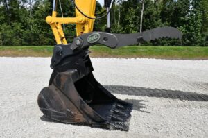 2019 KOMATSU PC210 LC-11 #1749