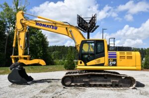 2022 KOMATSU PC210LC-11 EXCAVATOR 1813-BT 2022 KOMATSU PC210LC-11 EXCAVATOR 1813-BT
