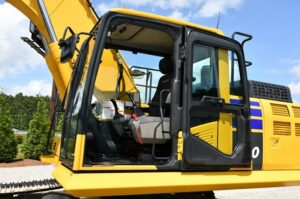 2022 KOMATSU PC210LC-11 EXCAVATOR 1813-BT 2022 KOMATSU PC210LC-11 EXCAVATOR 1813-BT