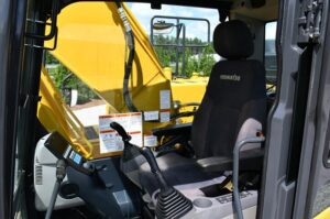 2022 KOMATSU PC210LC-11 EXCAVATOR 1813-BT 2022 KOMATSU PC210LC-11 EXCAVATOR 1813-BT