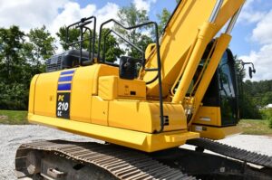 2022 KOMATSU PC210LC-11 EXCAVATOR 1813-BT 2022 KOMATSU PC210LC-11 EXCAVATOR 1813-BT